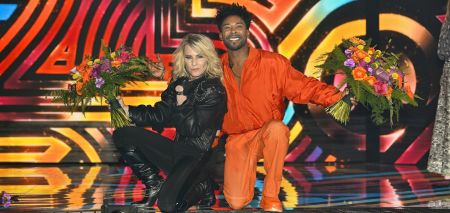Voice of the Silent – allt om John Lundvik i Melodifestivalen 2025